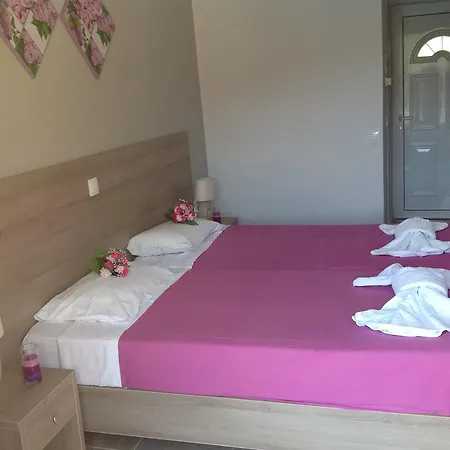 Miltos Studios Παλαιοκαστρίτσα Δωμάτιο φωτογραφία